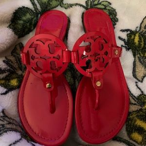 Tory Burch patent coral Millers